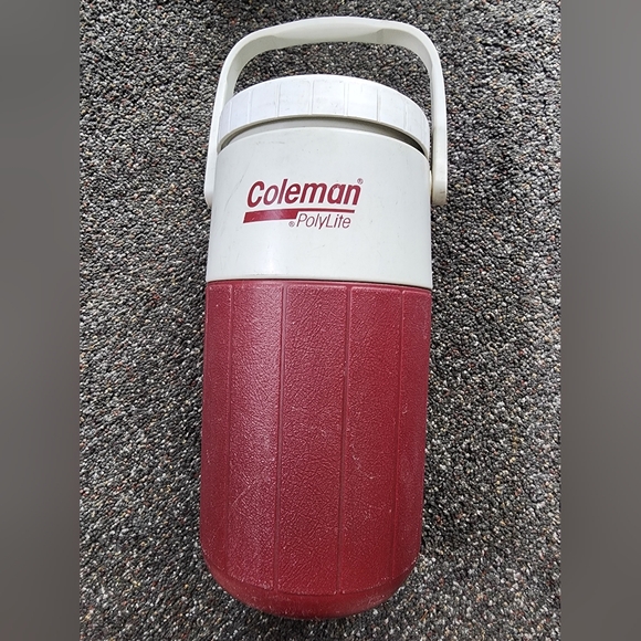Coleman Thermos PolyLite 1-Gallon Red and White - Picture 1 of 4